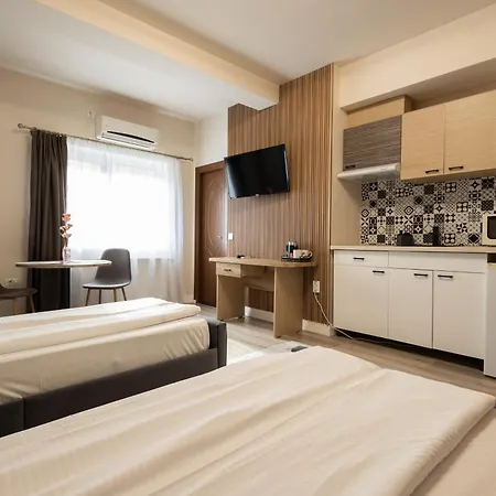 Hotel apartamentowy Bonjour 3*