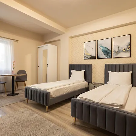 Bonjour Hotel apartamentowy 3*